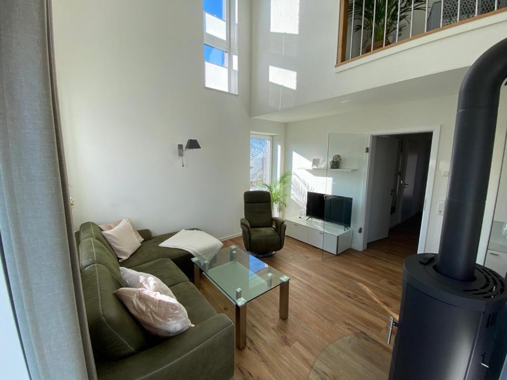 Kutterhafen 2 Ferienhaus Mit Garten Und Sauna Fuer 4 Personen Fedderwardersiel Exterior foto
